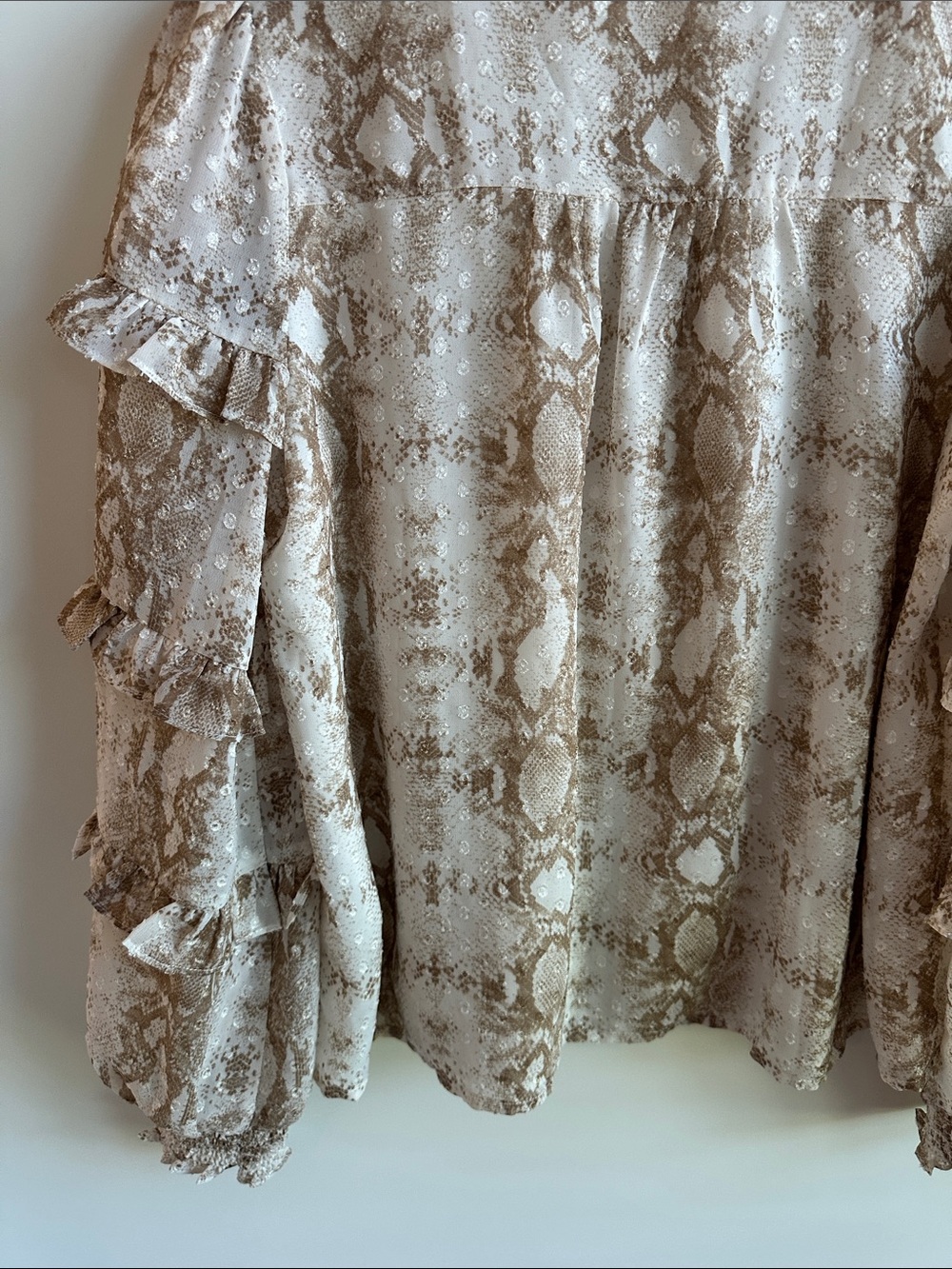 NWOT Fate Snake-Print Ruffle Button Front Blouse - Picture 11 of 13